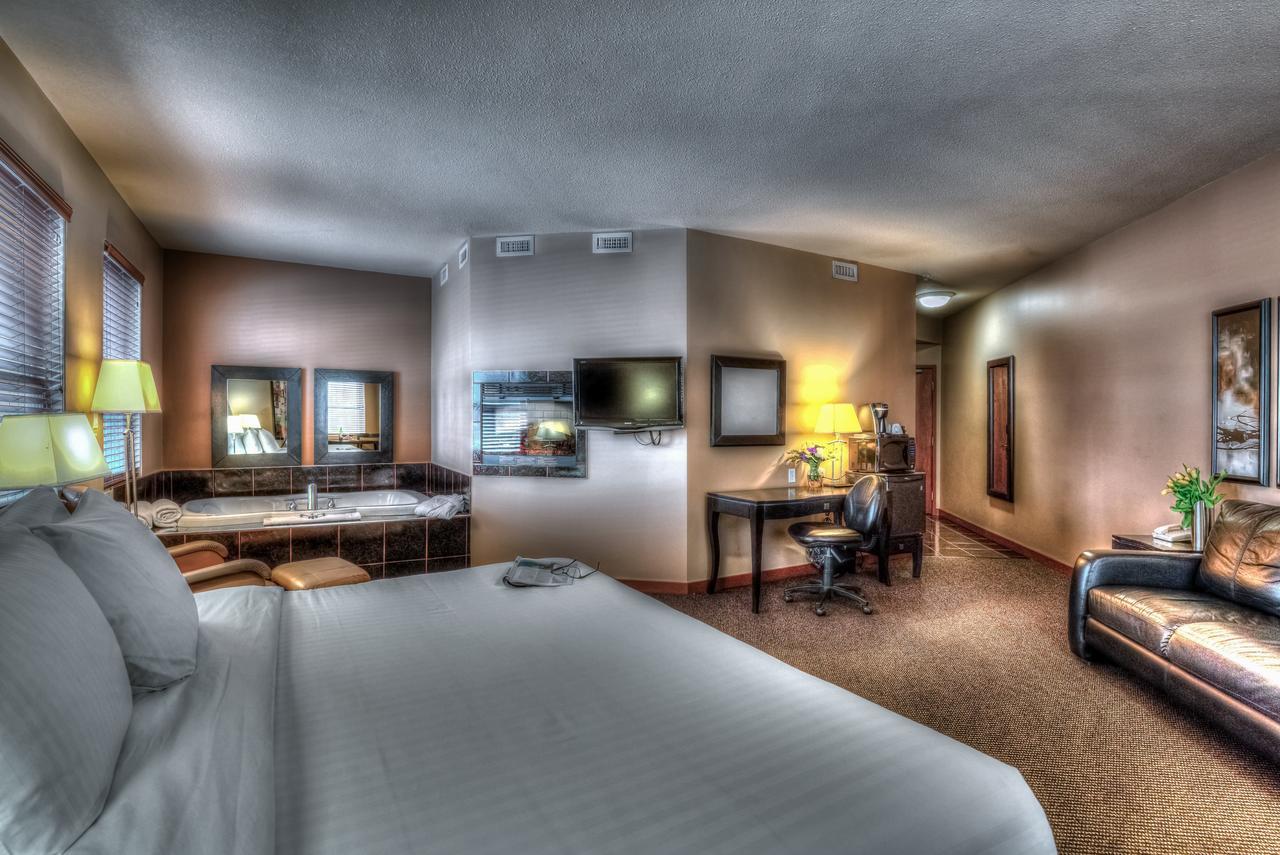 podollan-inn-spa-grande-prairie-canada-season-deals-from-120